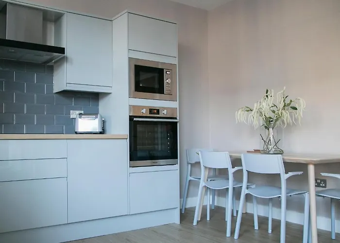 Harrogate Central 2 Bedroom Apt Alpha Spa